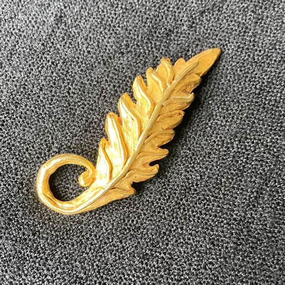 Kate Hines Jewelry - Vintage Kate Hines Leaf Pin